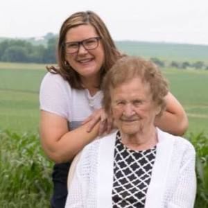 Meet your Posher, Molly